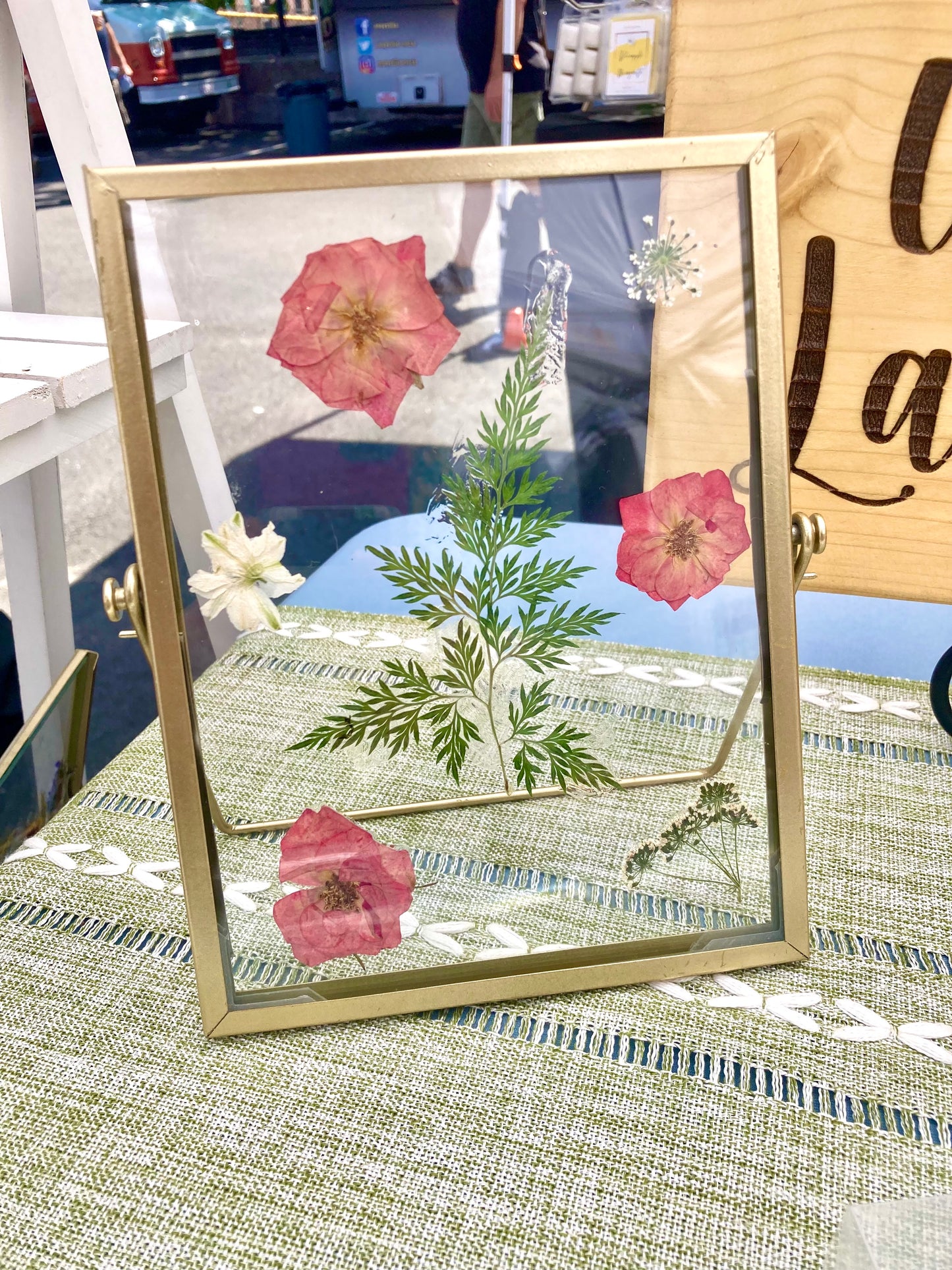 The Rose Frame