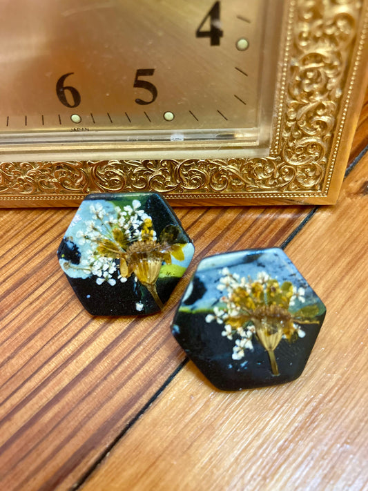 Golden studs