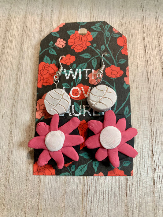 The Dizzy Daisy Earrings